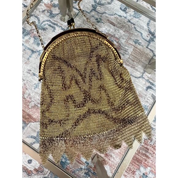 Vintage Gold Link Mesh Purse, Dresden German, Kissing Clasp, Metal Frame - Picture 5 of 10